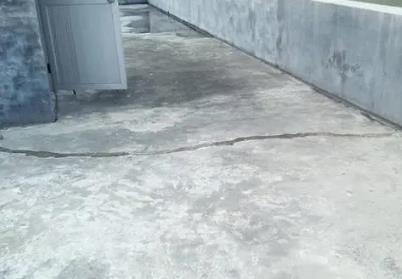 忻府楼顶漏水维修公司分享下如何解决卫生间隐蔽部位漏水的问题?