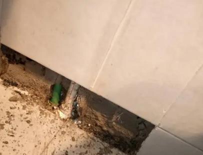 忻府楼顶漏水维修公司分享下修复水管漏水的几种小方法